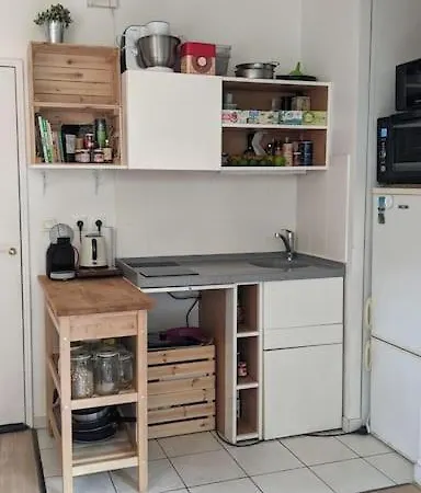 Studio Equipe De 25m2 Xxe Arrondissement 2 Places Apartmán *
